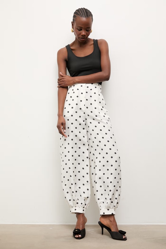 Answear.LAB klapki na szpilce damskie V2501-1-1.cjk