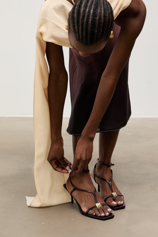 Answear.LAB sandále na ihličkovom podpätku kožené burgundské V2162-1-2.cjk