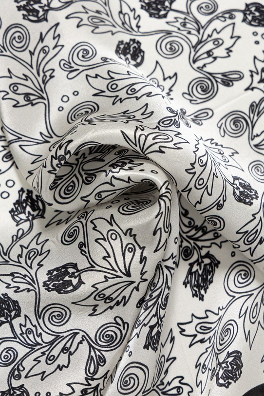 Αξεσουάρ Answear.LAB τετράγωνο μαντήλι γυναικείο μεταξωτό lab.wz.cjk μαύρο