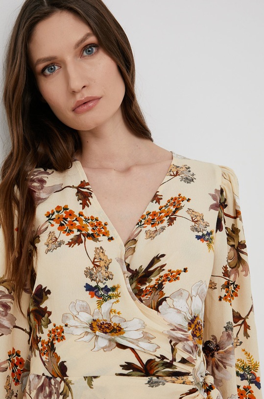 Answear Lab sukienka beżowy WS22.SUD126