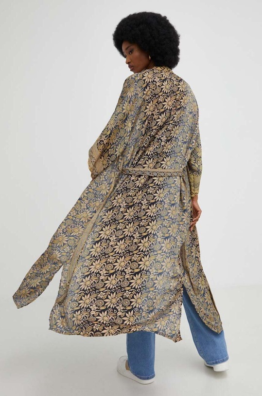 Odzież Answear Lab kimono jedwabne D6.WK czarny