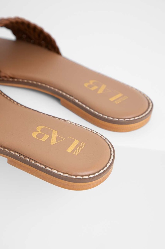 Answear Lab klapki skórzane brązowy SC6669.2.AT