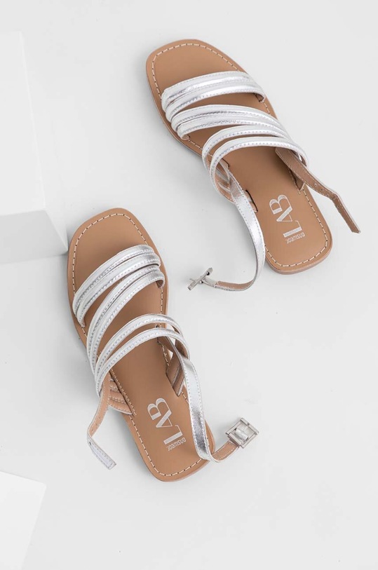 Obuwie Answear Lab sandały skórzane SC2071.2.AT srebrny