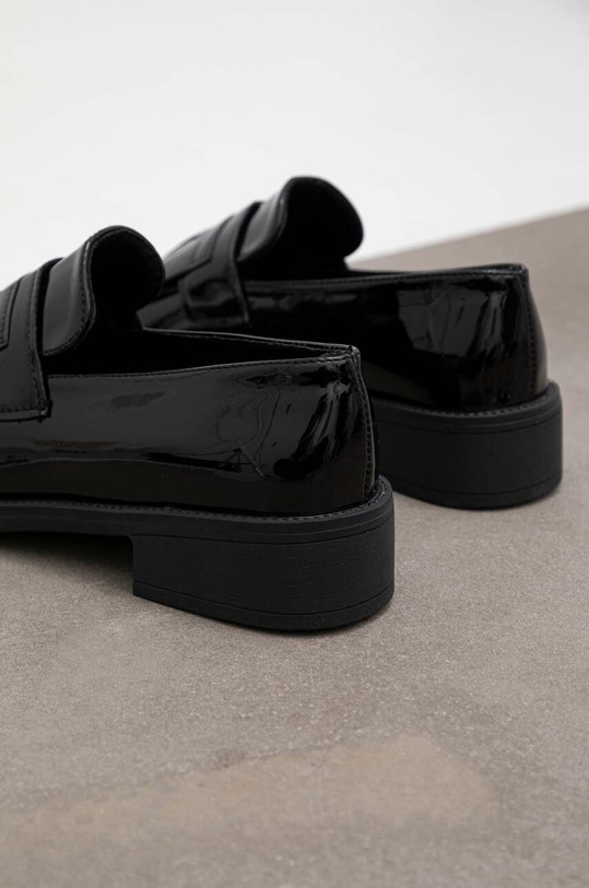 Boty Mokasíny Answear.LAB X limitovaná kolekce SISTERHOOD VTS22010.AT černá