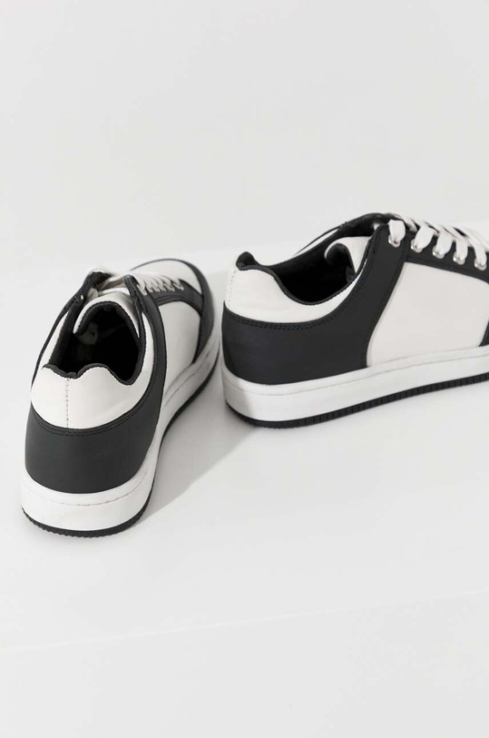 Answear Lab sneakersy skórzane czarny 220363.DB