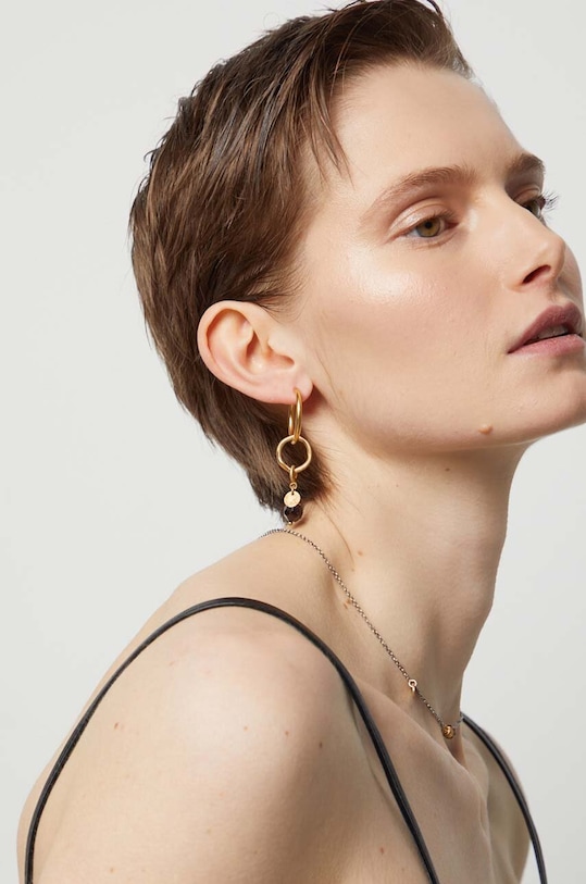 Answear.LAB pozlačeni uhani z rdečim granatom zlata WS24.AKD008