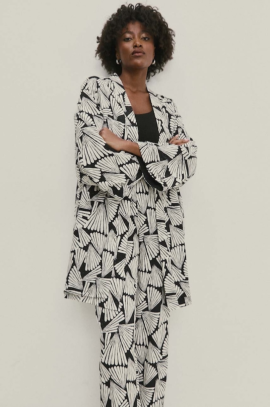 Двостороння накидка Answear.LAB WS24.KZD008 чорний WA24