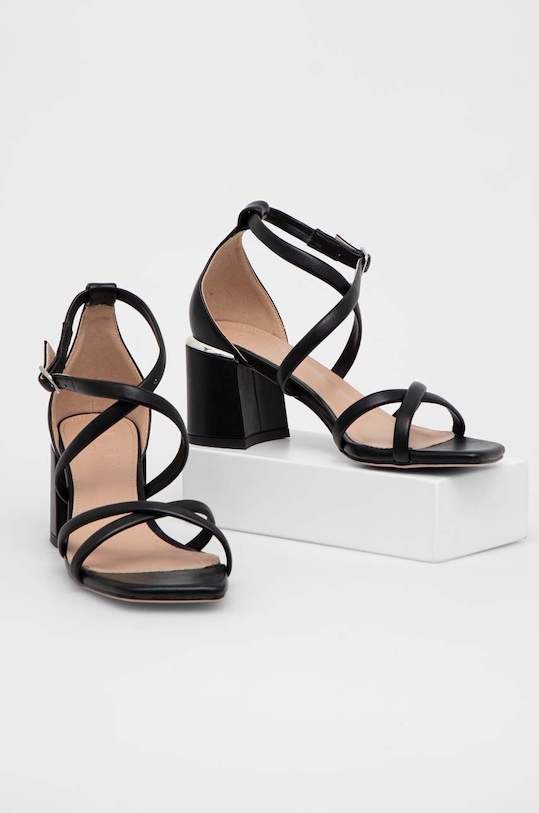 Answear Lab pantofi cu toc LT8638.17.1.cdb negru WS24