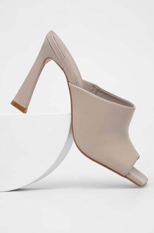 Шкіряні шльопанці Answear.LAB 657006.CAB01.bdb бежевий WS24