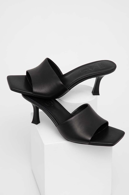 Кожаные шлепанцы Answear.LAB 5-8 см чёрный V1562.76.1.chdb