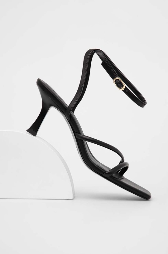 Πέδιλα Answear.LAB V1562.653.1.chdb μαύρο WS24