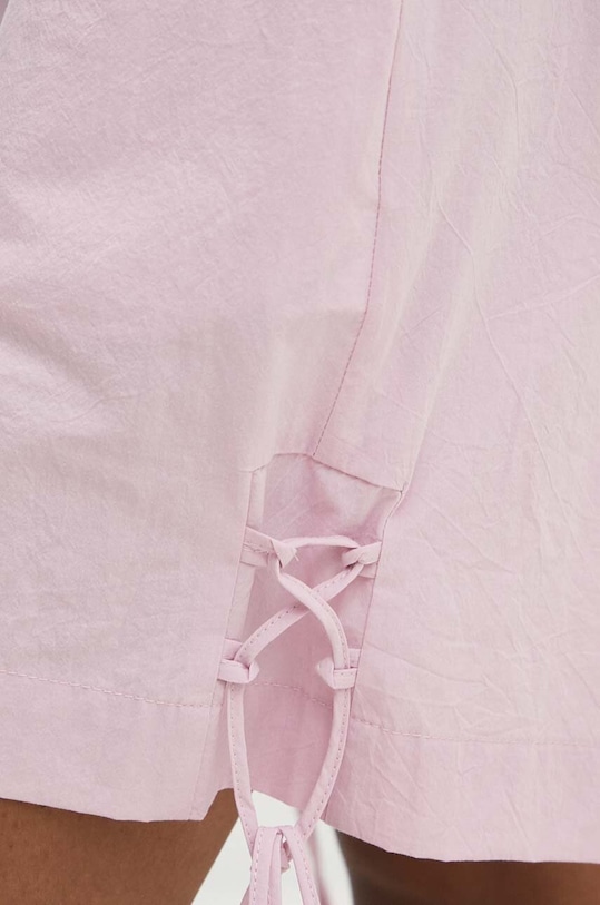 Answear Lab pantaloni scurti din bumbac roz WS24.SZD121