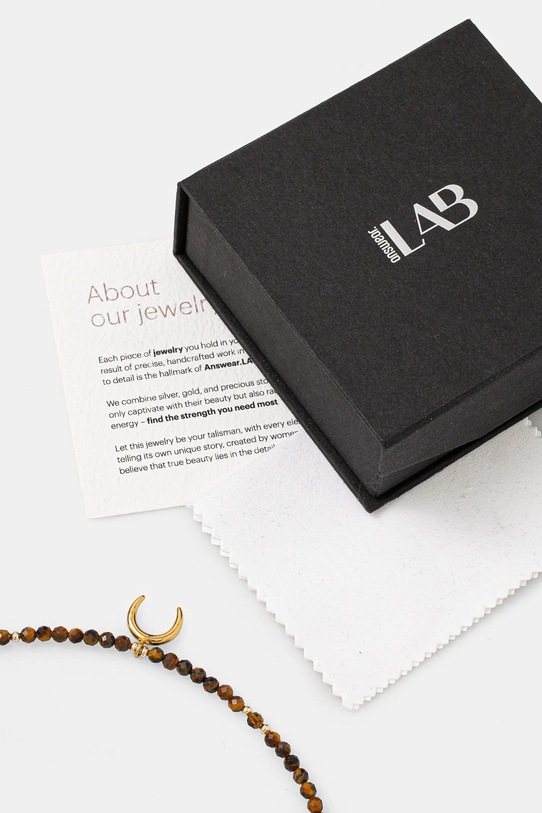 Náhrdelník s tigrím okom lunula, ručná práca Answear.LAB hnedá WS25.AKD00F