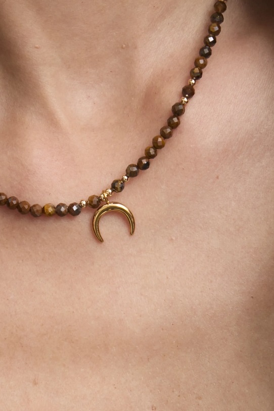 Náhrdelník s tigrím okom lunula, ručná práca Answear.LAB WS25.AKD00F