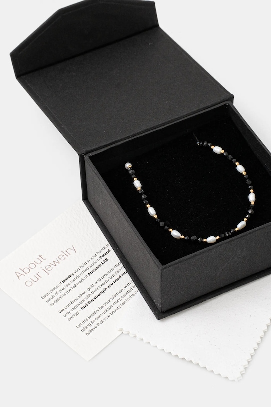 Answear Lab colier cu perle de cultură și turmalină, realizat manual negru WS25.AKD00K