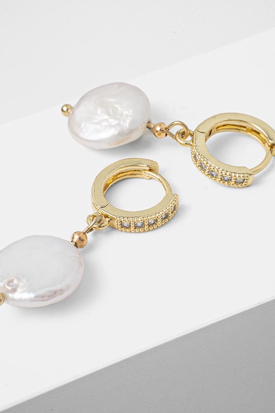 Dodatki Uhani z gojenim biserom, ročno izdelani Answear.LAB WS25.AKD00R zlata