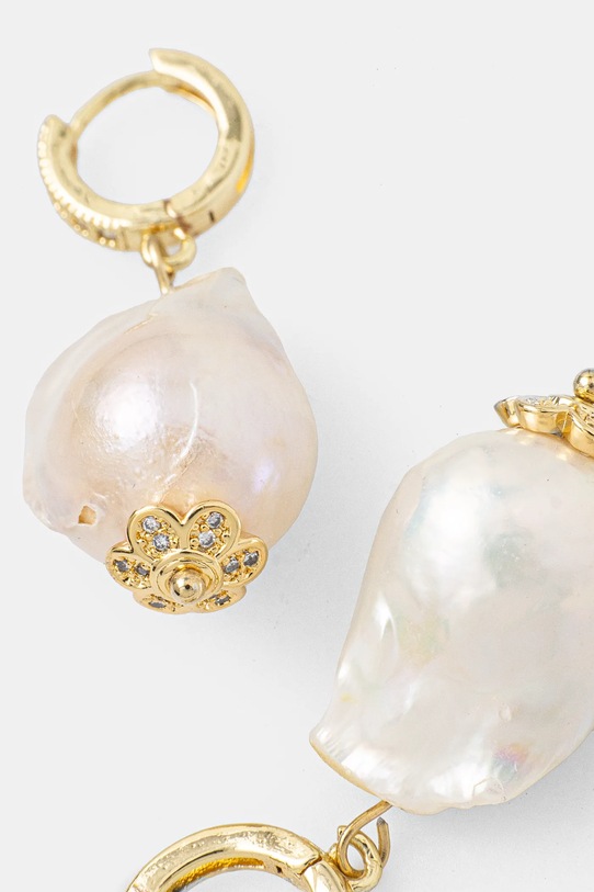 Dodatki Uhani z gojenim biserom, ročno izdelani Answear.LAB WS25.AKD00S zlata