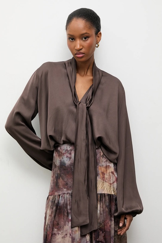 Answear.LAB bluzka casual brązowy 55620 PLEIN.iok