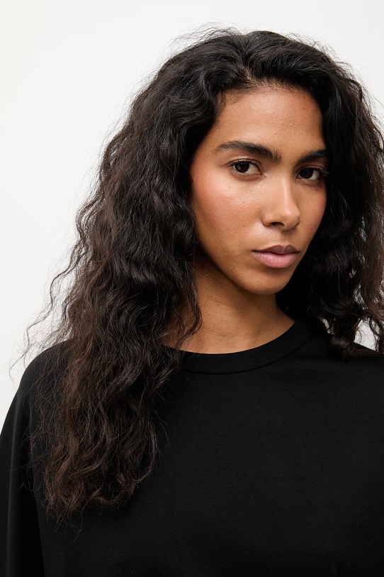 Answear.LAB bluza oversize damska z wiskozą WS26-BDD056 czarny