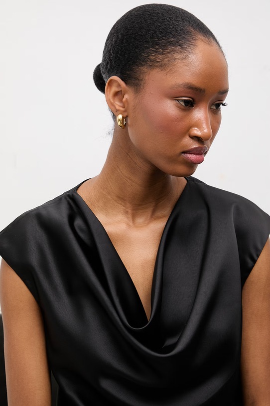 Answear.LAB top 18807.tok czarny