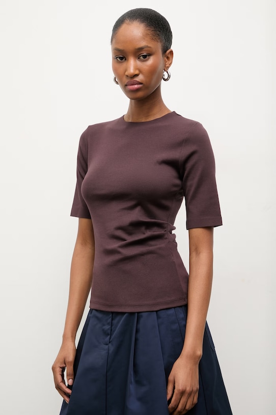 Answear.LAB t-shirt z elastanem brązowy 17190.tok