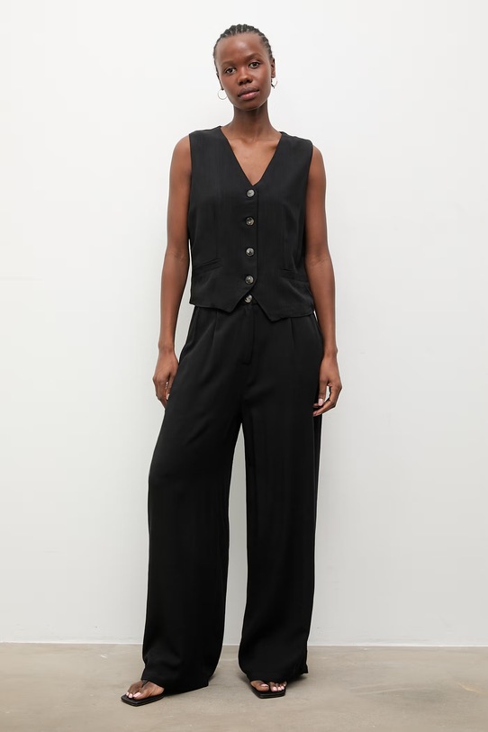 Answear.LAB komplet damski z domieszką lnu WS26-DKD000 czarny