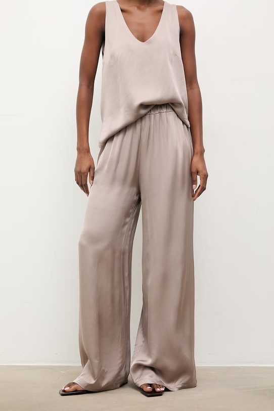 Odzież Answear.LAB komplet codzienny damski z wiskozy WS26-DKD008 beżowy