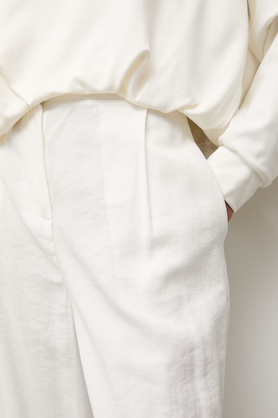 Answear.LAB bluzka damska z wiskozą WS26-KDD037 biały