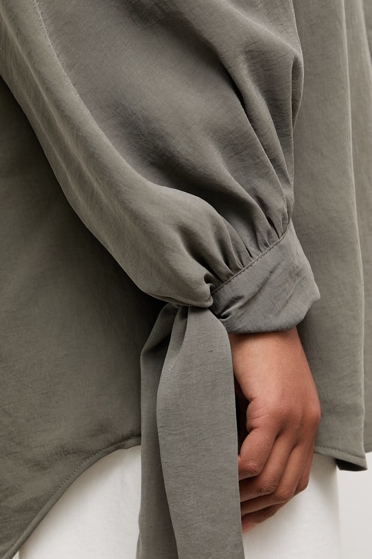 Answear.LAB koszula damska z modalem WS26-KDD043 zielony