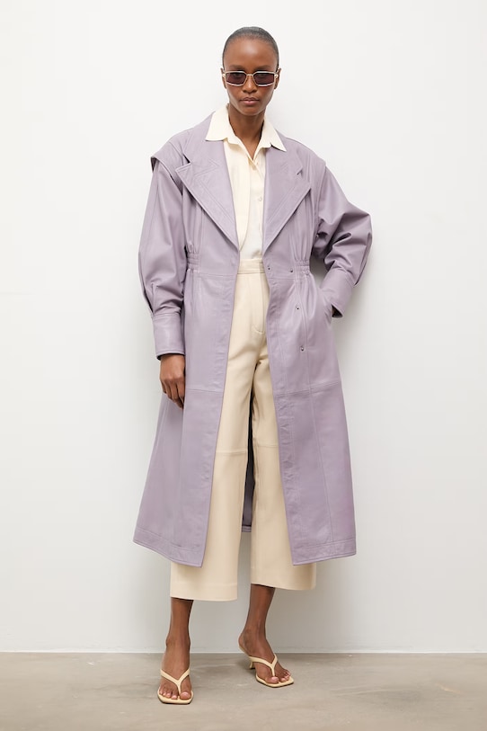 Answear.LAB płaszcz skórzany NINA z kolekcji Unscripted WS26-KPD003 fioletowy WS26