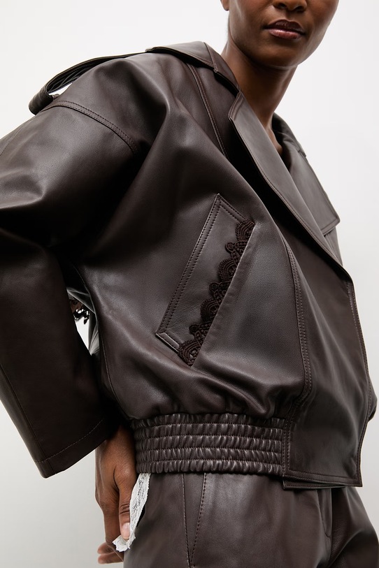 Answear.LAB kurtka damska skórzana LOTTIE z kolekcji Unscripted brązowy WS26-KUD013