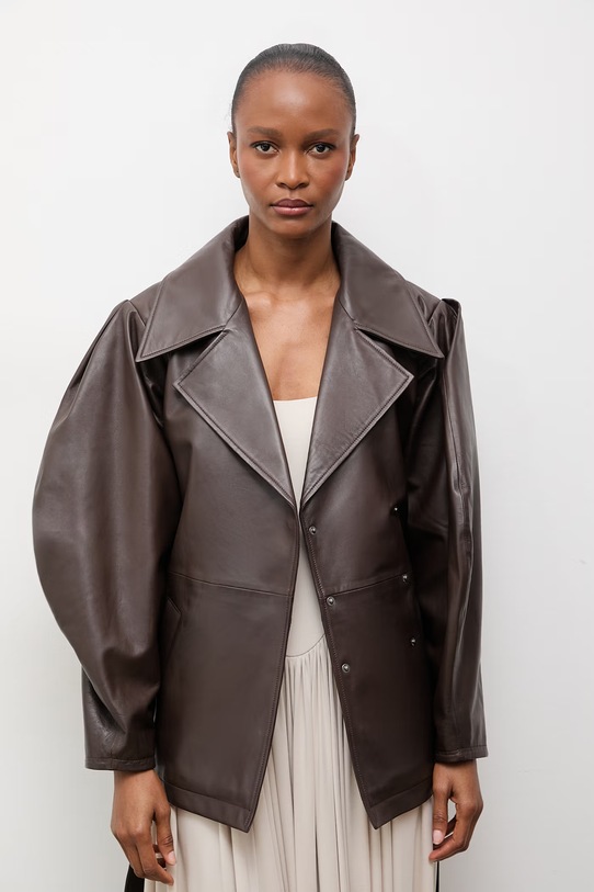 Answear.LAB kurtka skórzana LANI z kolekcji Unscripted brązowy WS26-KUD020