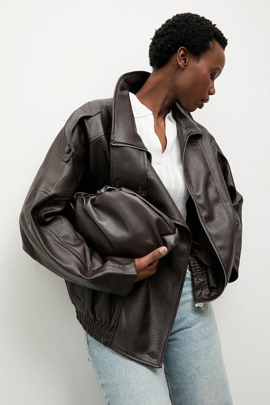 Answear.LAB kurtka nieocieplane brązowy 8822.FLK