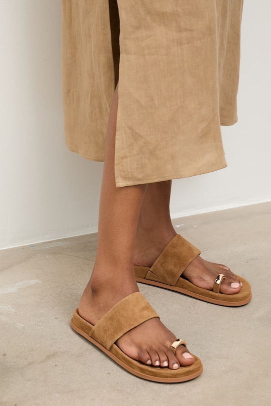 Answear.LAB klapki zamszowe SH-L24088-1969A.hak