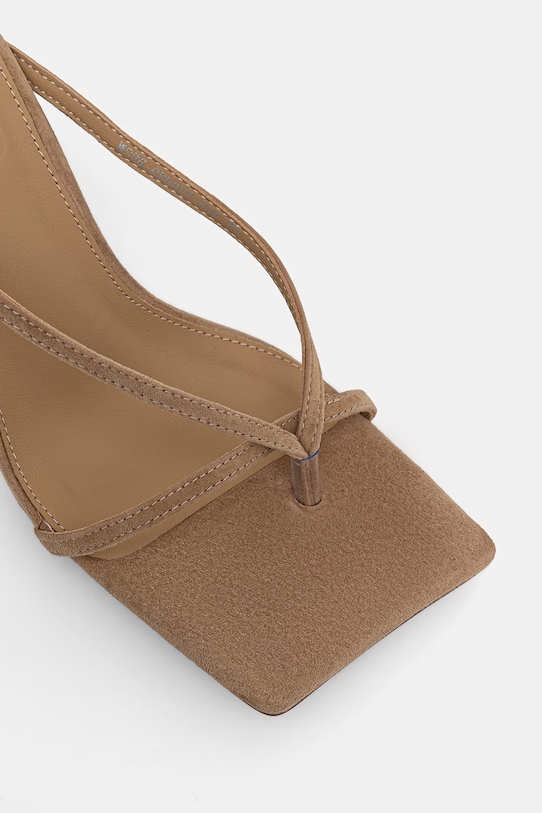 Answear.LAB sandały zamszowe LT0607-201.cjk beżowy