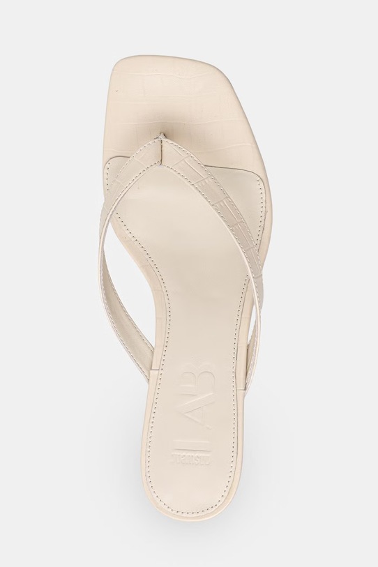 Answear.LAB klapki damskie skórzane beżowy WS26-OBD061