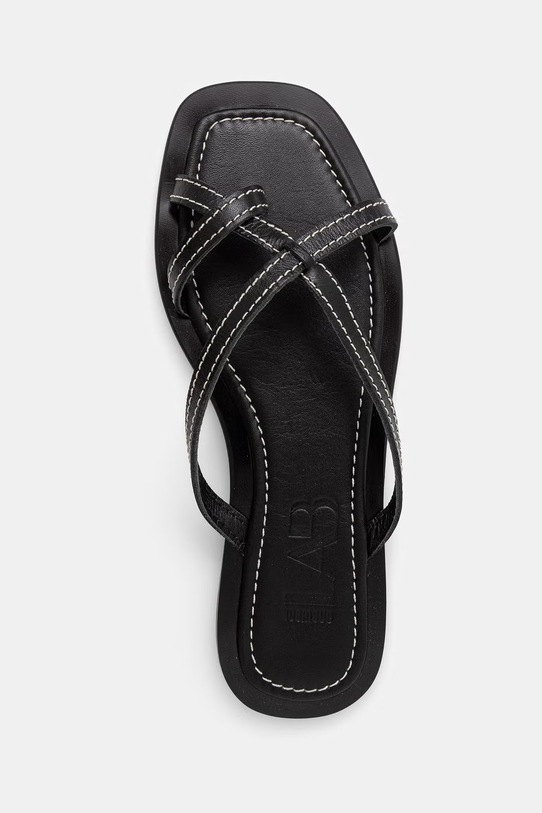 Answear.LAB japonki na płaskim obcasie damskie skórzane WS26-OBD078 czarny