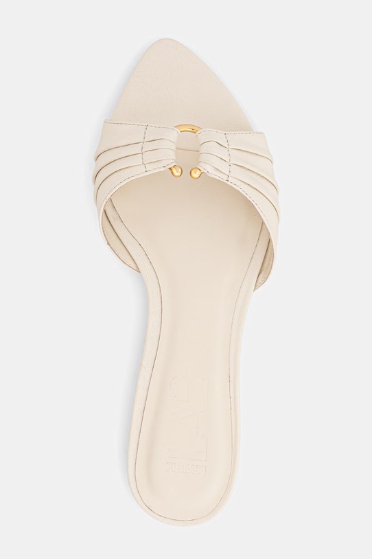 Answear.LAB klapki na płaskim obcasie damskie skórzane beżowy WS26-OBD085