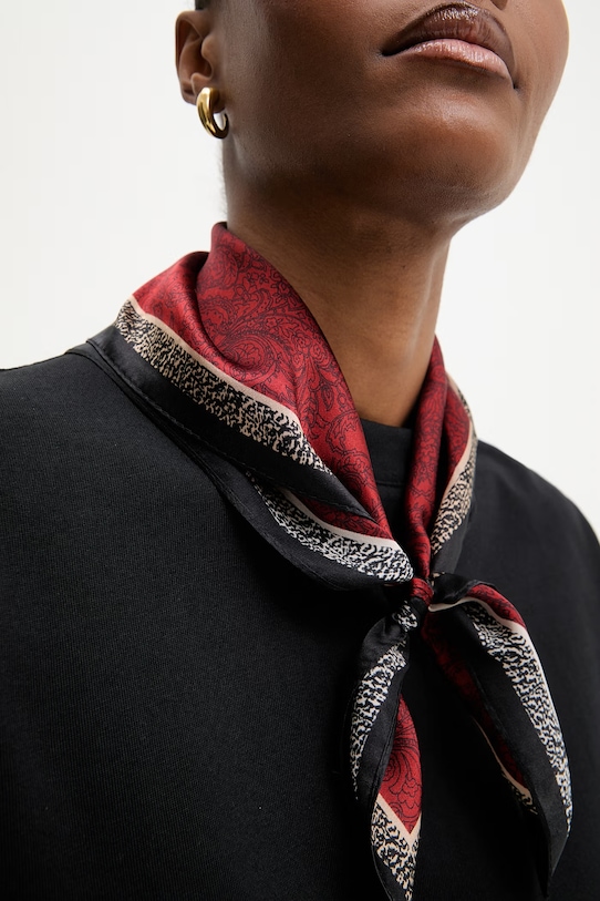 Answear.LAB apaszka jedwabna z kolekcji Unscripted tkanina czerwony 128.flk