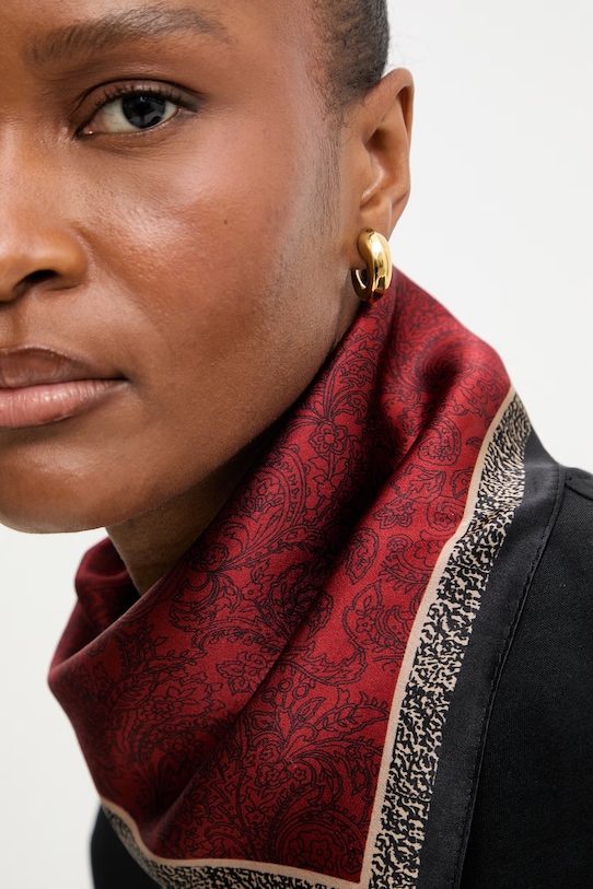 Answear.LAB apaszka jedwabna z kolekcji Unscripted 128.flk czerwony