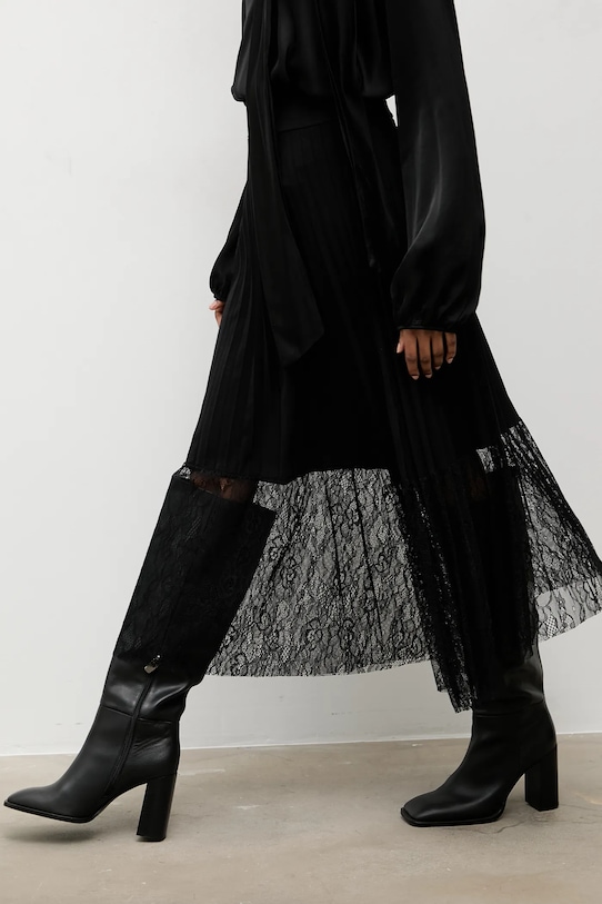 Answear.LAB spódnica casual czarny GN145.iok