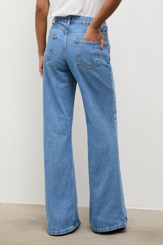 Oblečení Answear.LAB bootcut džíny dámské WS26-SJD013 modrá