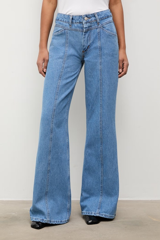 Answear.LAB bootcut džíny dámské modrá WS26-SJD013