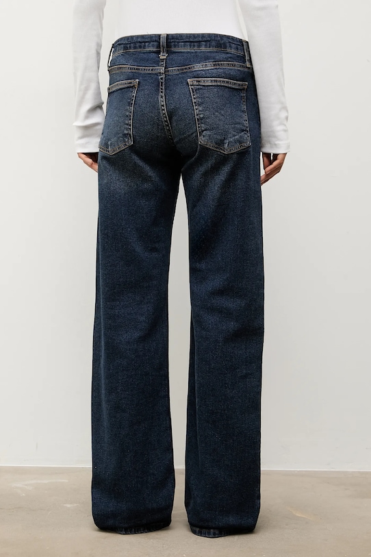 Odzież Answear.LAB jeansy 2074 granatowy