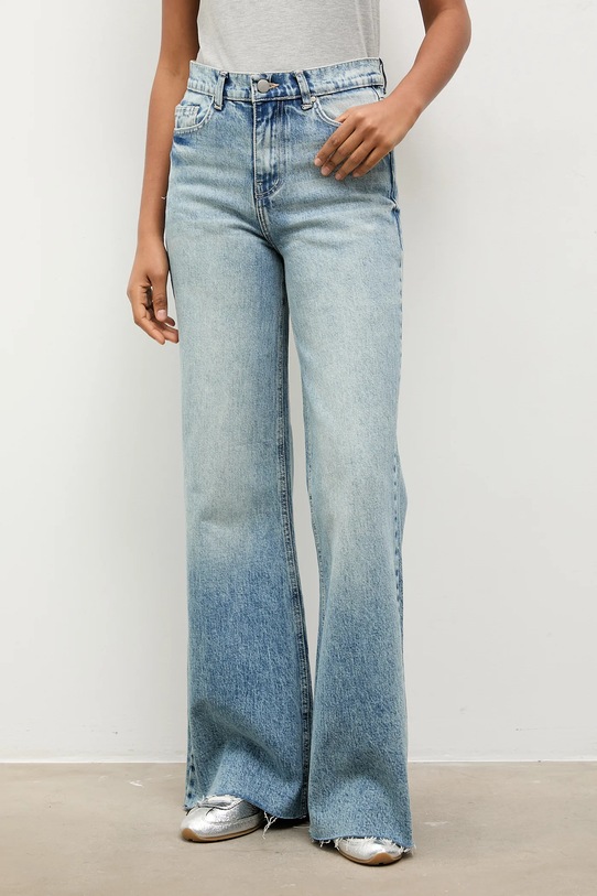 Answear.LAB jeansy 2002 niebieski WS26