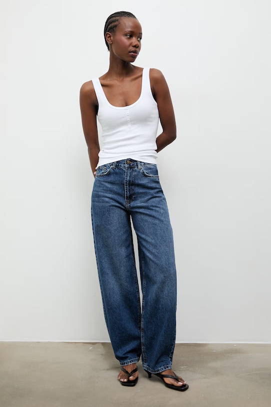 Answear.LAB jeansy slouchy damskie niebieski 3144.tok