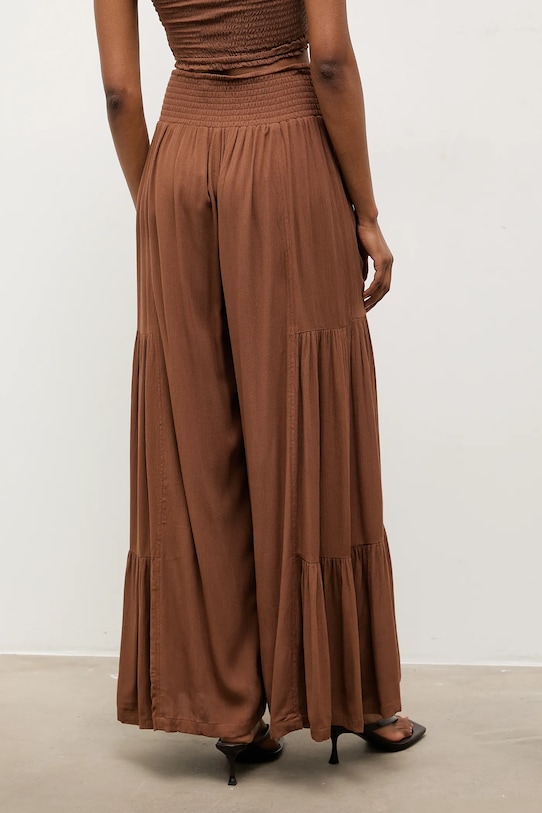 Odzież Answear.LAB spodnie Muss.hak brązowy