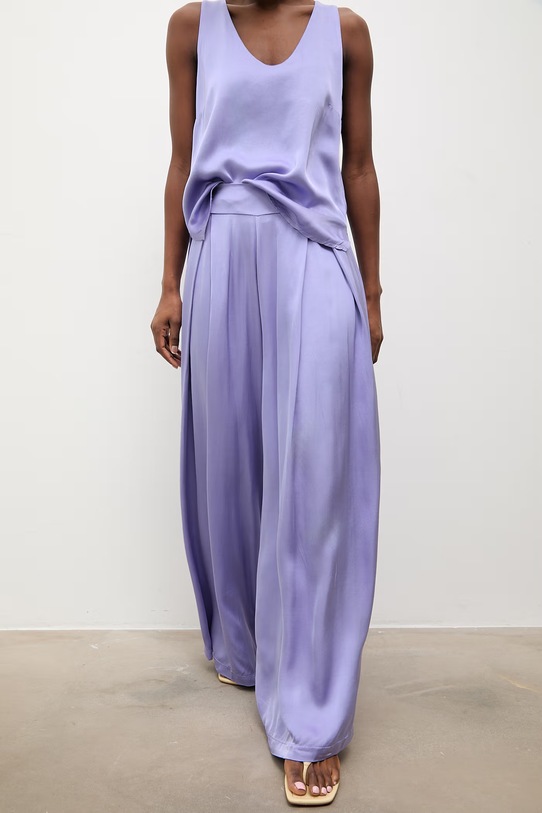 Answear.LAB spodnie damskie z wiskozy fioletowy WS26-SPD008