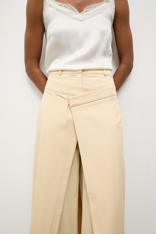 Answear.LAB spodnie damskie bawełniane WS26-SPD025 żółty