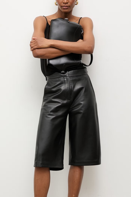 Answear.LAB spodnie damskie skórzane MADDIE z kolekcji Unscripted WS26-SPD043 czarny